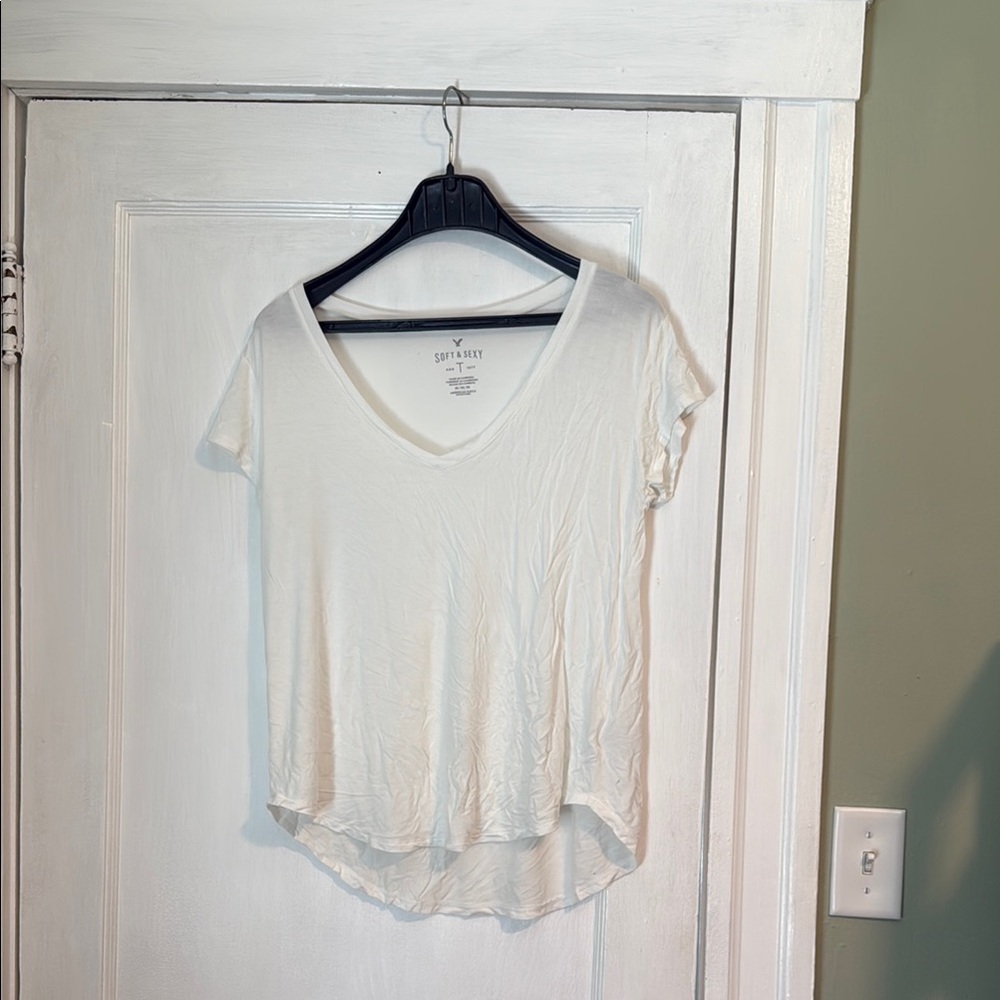 American Eagle Outfitters Cream Asymmetrical Short Sleeve Tee